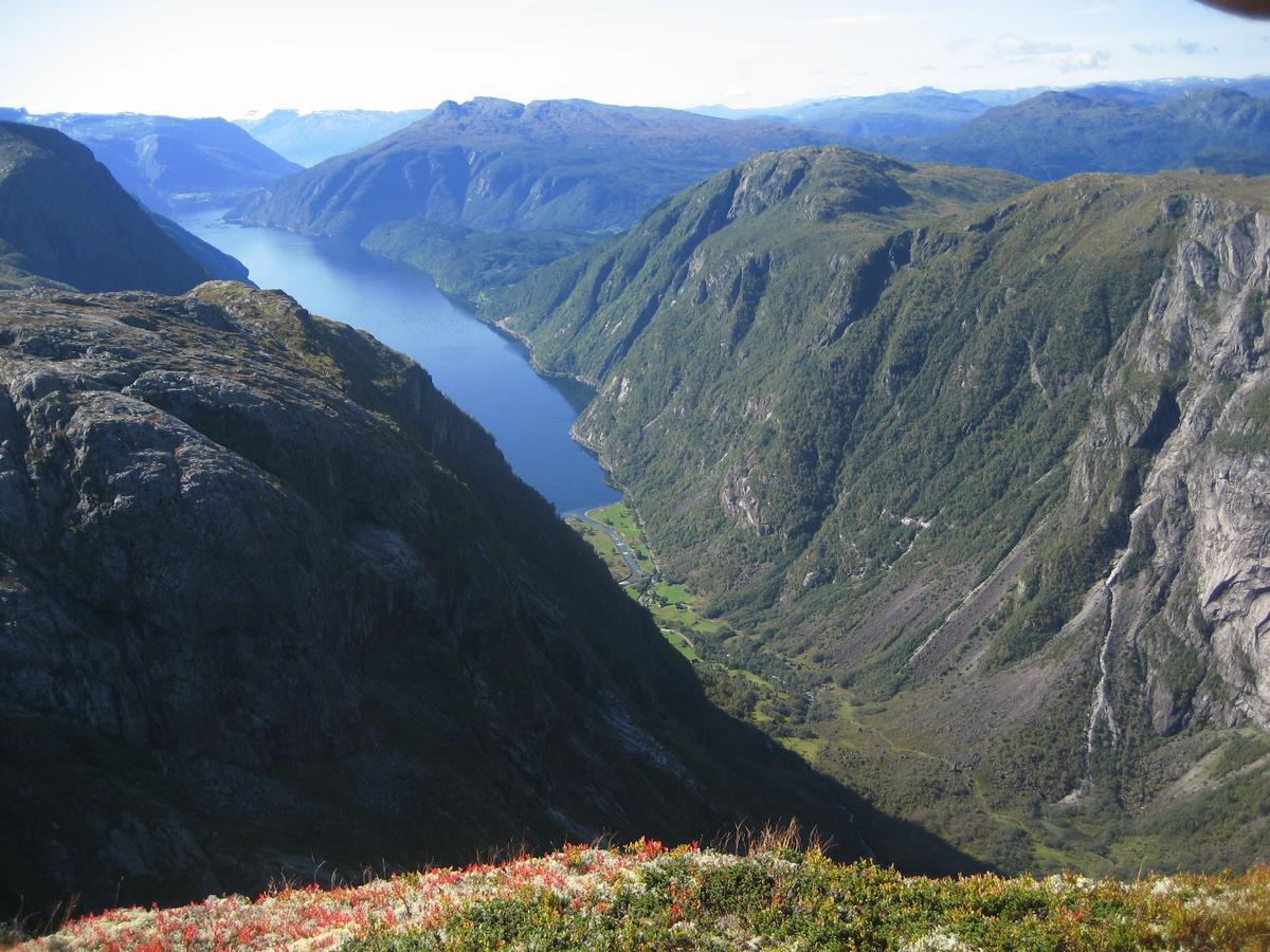 Hardanger Basecamp Hostel Osa ภายนอก รูปภาพ