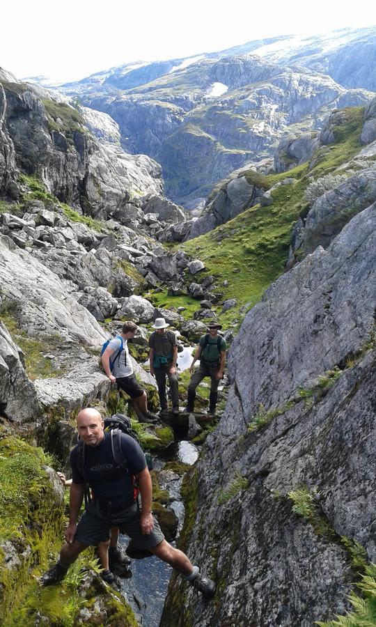 Hardanger Basecamp Hostel Osa ภายนอก รูปภาพ